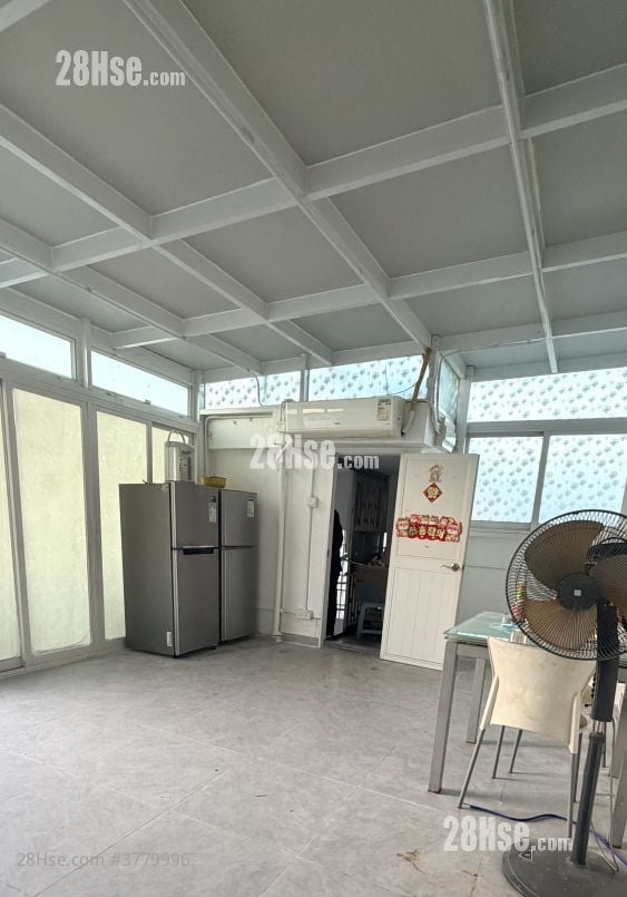 Galore Garden Rental 1 Bedroom , 1 Bathroom 700 ft²