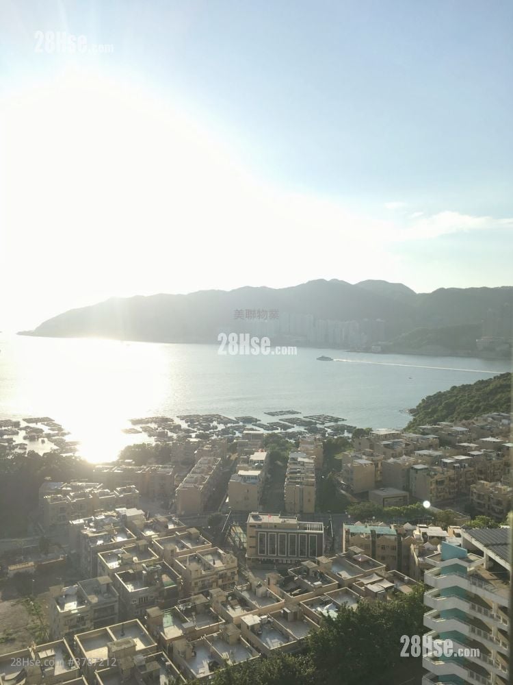 Park Island Sell 1 Bedroom , 1 Bathroom 378 ft²