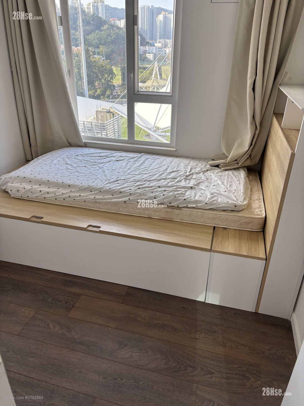 Springfield Court Sell 1 Bedroom 647 ft²