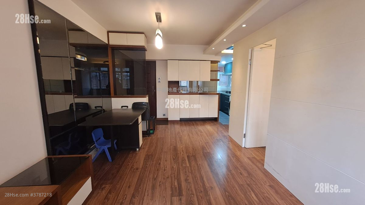 Balwin Court Sell 639 ft²