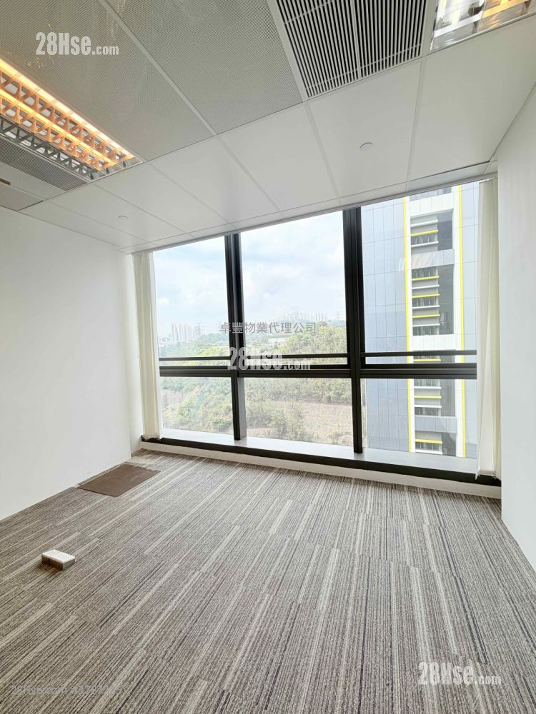 Global Gateway Tower Rental 2 Bedrooms 639 ft²