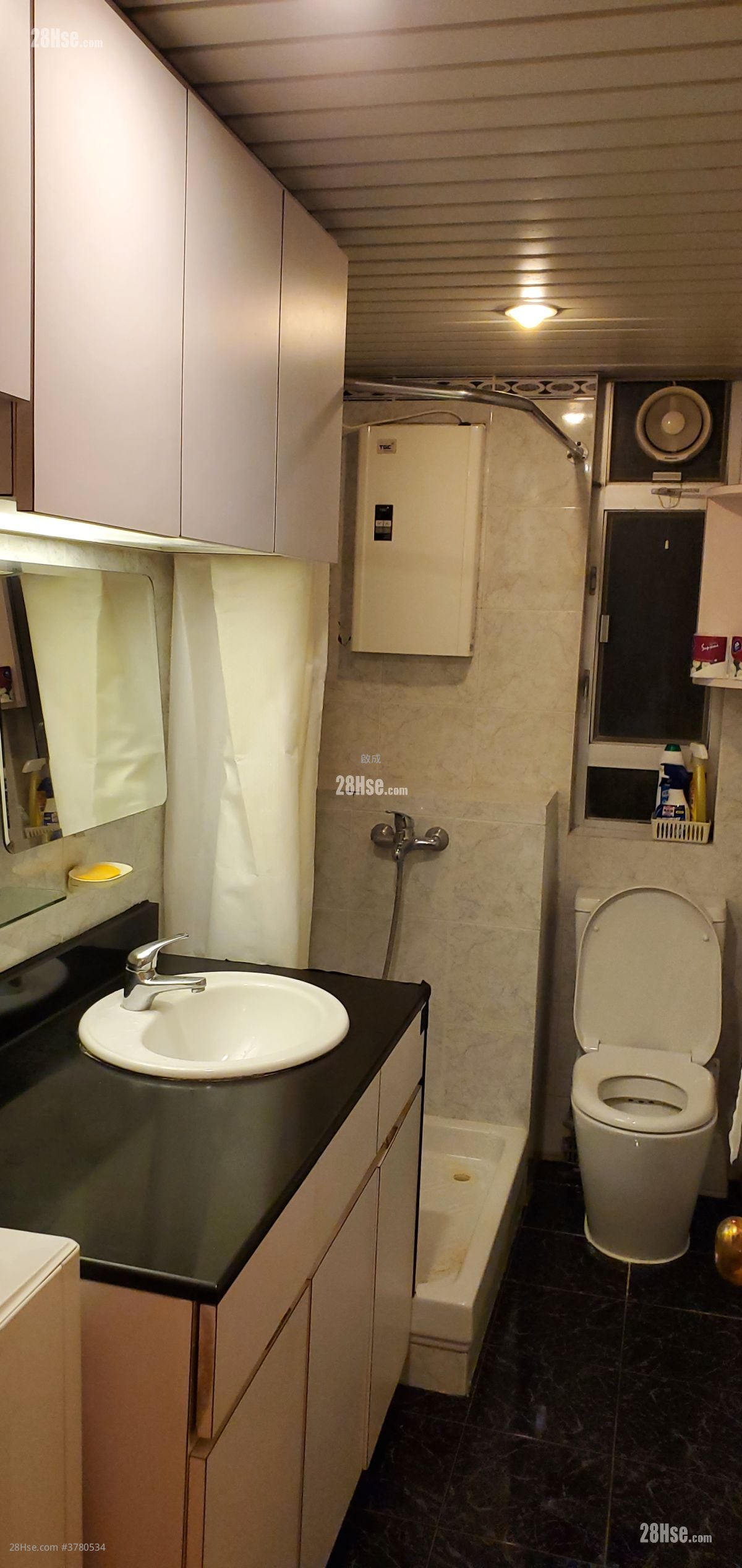 宝德大厦 租盘 3 房 , 1 浴室 659 平方尺