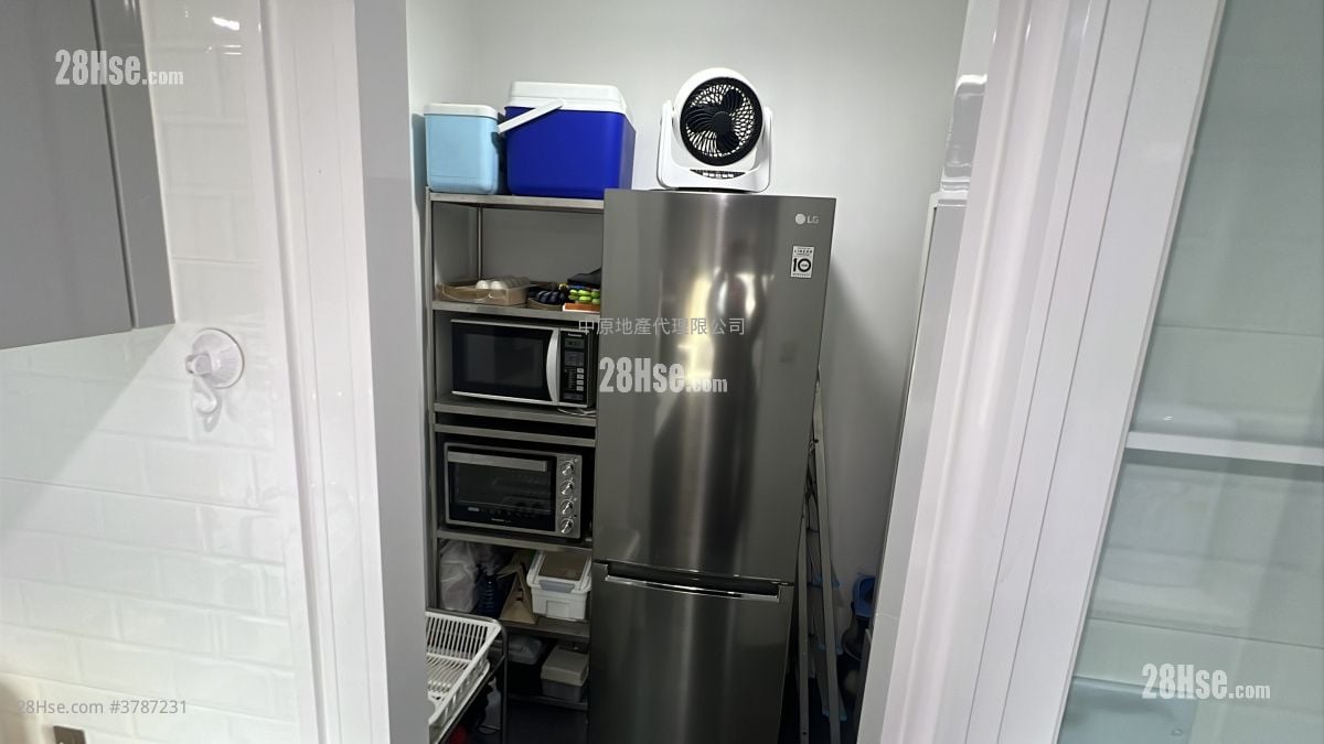 马宝花园 售盘 3 房 , 2 浴室 785 平方尺