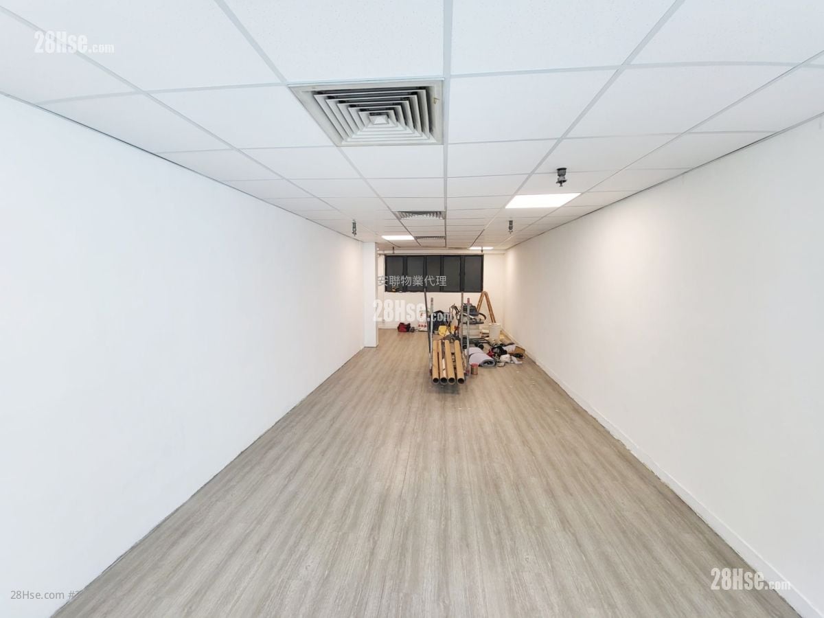 Sterling Centre Sell