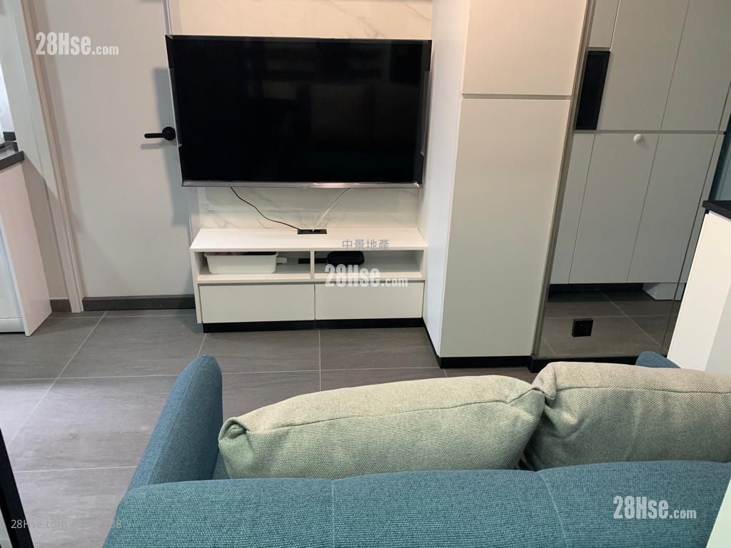 On Ning Building Sell 2 Bedrooms , 1 Bathroom 264 ft²