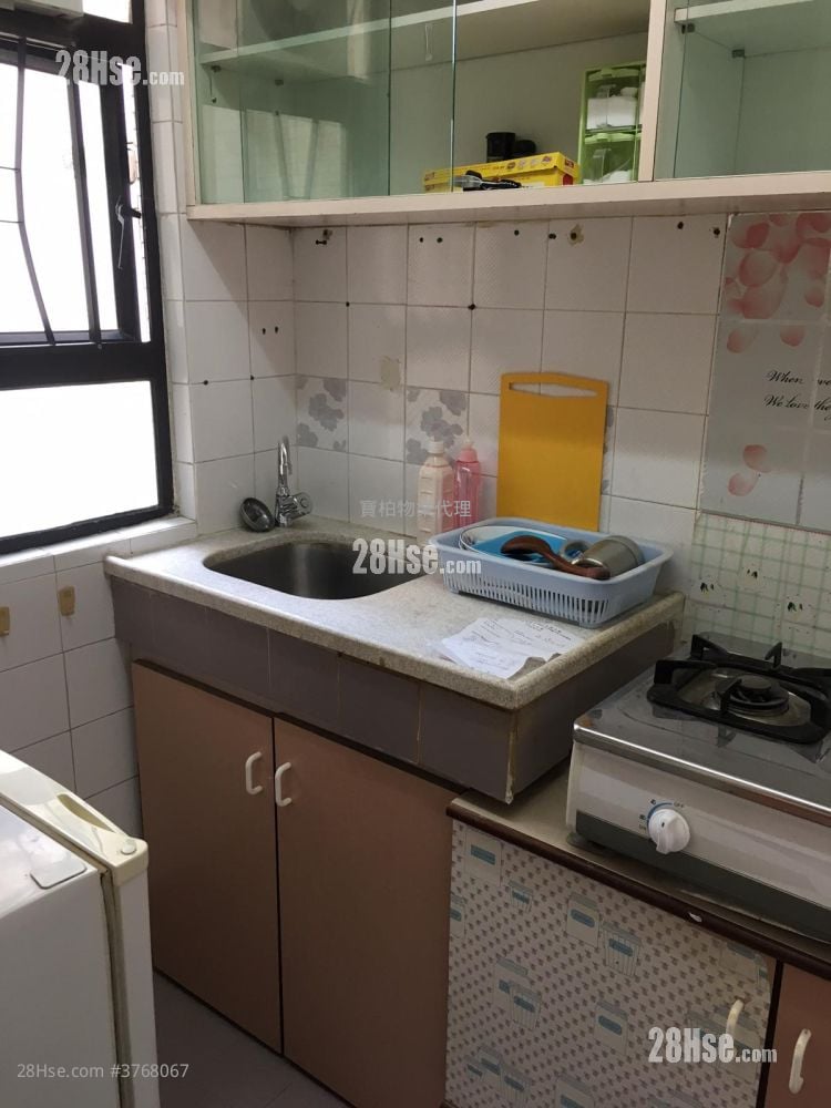 Ying Ga Garden Sell 2 Bedrooms , 1 Bathroom 377 ft²