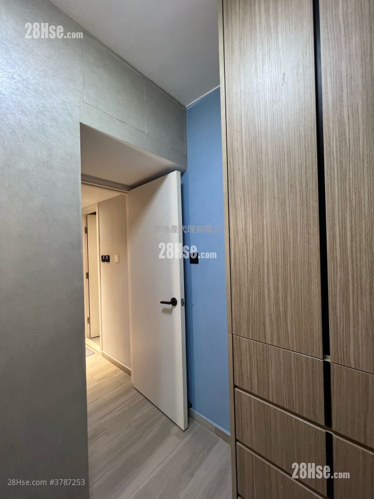 Tierra Verde Sell 2 Bedrooms , 1 Bathroom 518 ft²