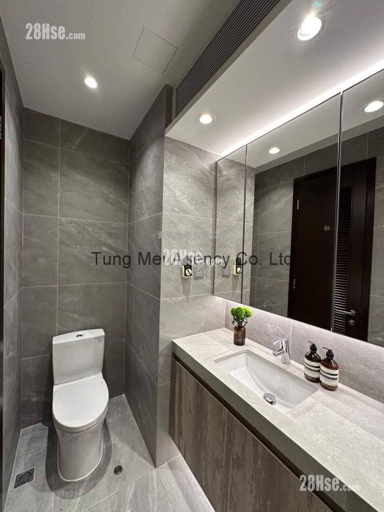 J Residence Rental Studio , 1 Bathroom 344 ft²