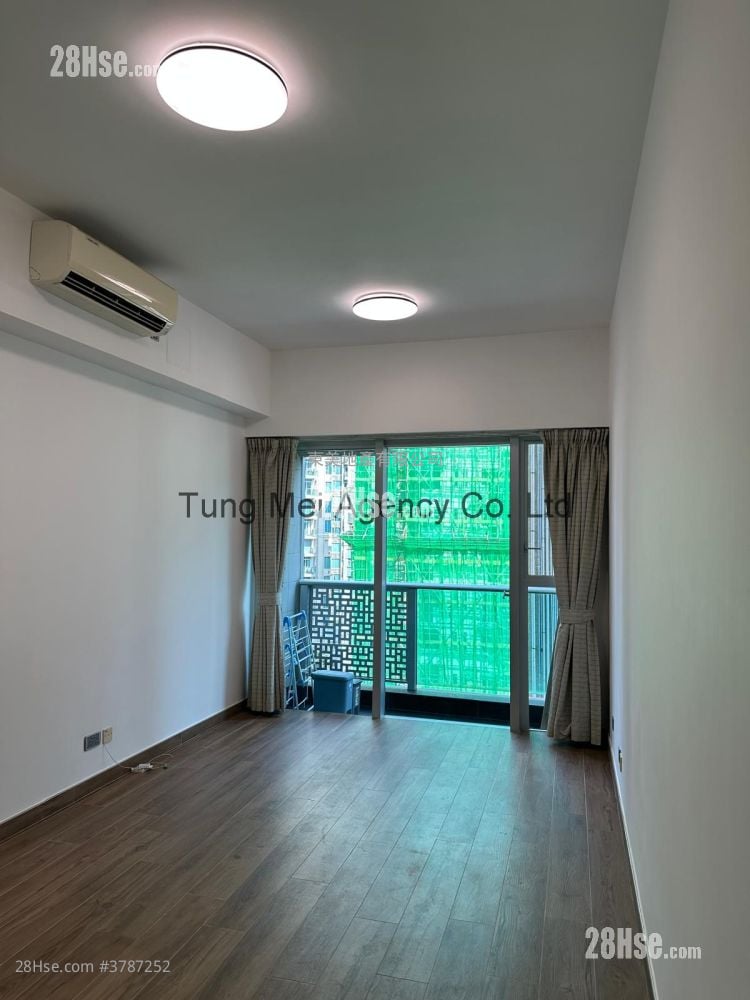 J Residence Rental Studio , 1 Bathroom 344 ft²