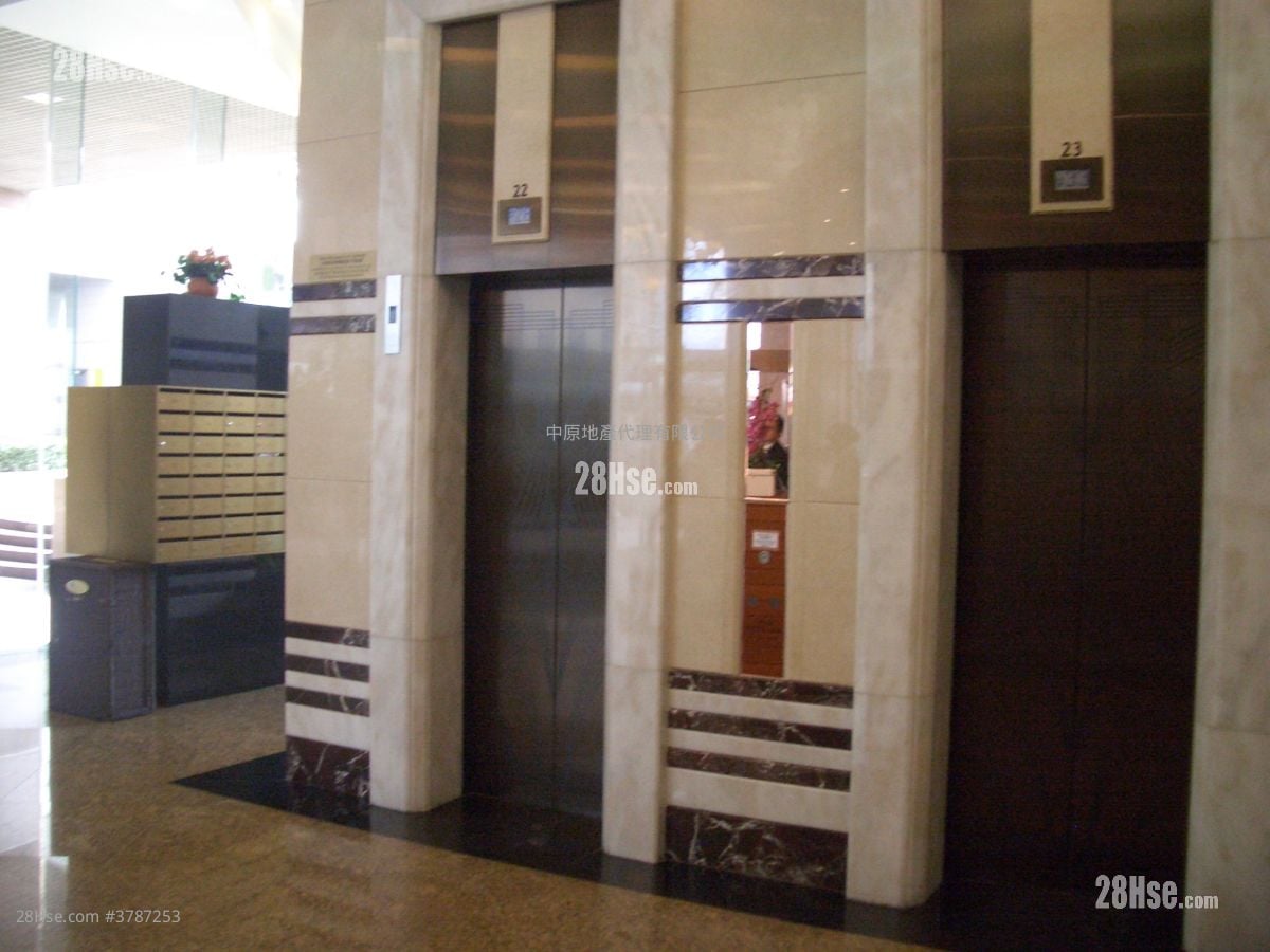 Tierra Verde Sell 2 Bedrooms , 1 Bathroom 518 ft²