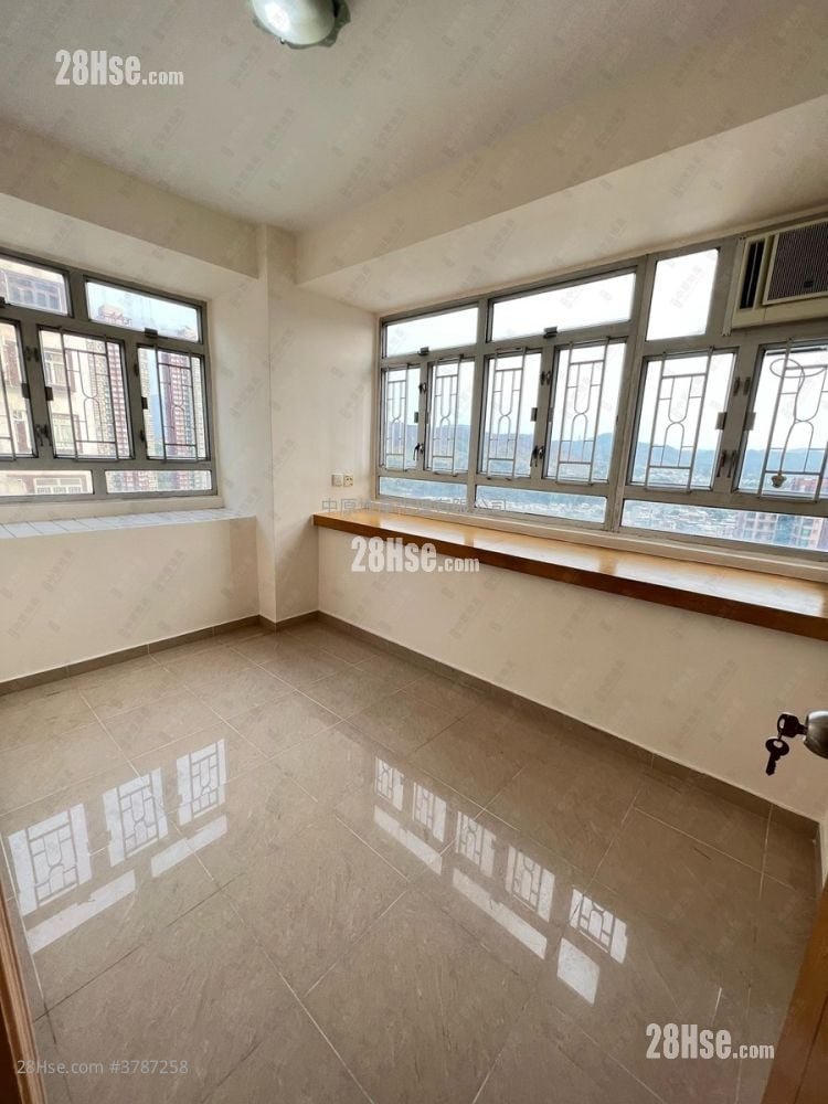 好顺利大厦 售盘 2 房 356 平方尺