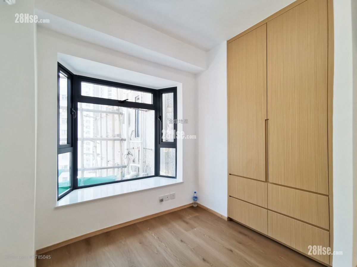 日月大厦 租盘 3 房 , 2 浴室