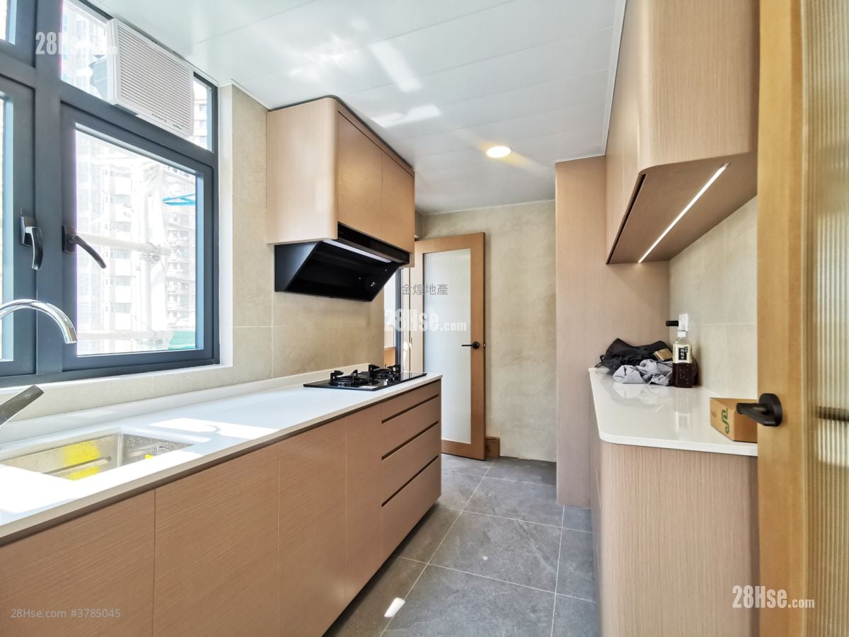 日月大厦 租盘 3 房 , 2 浴室