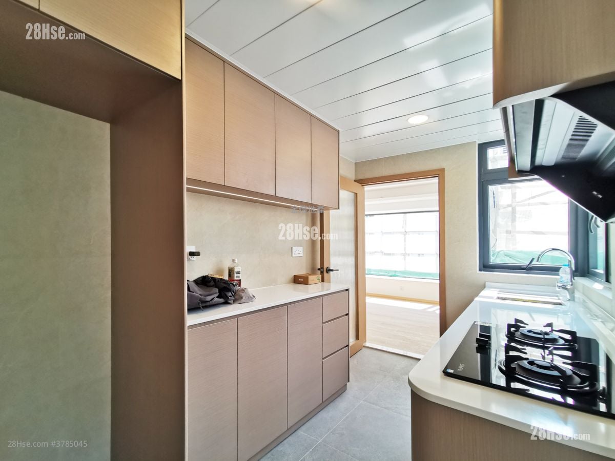 日月大厦 租盘 3 房 , 2 浴室