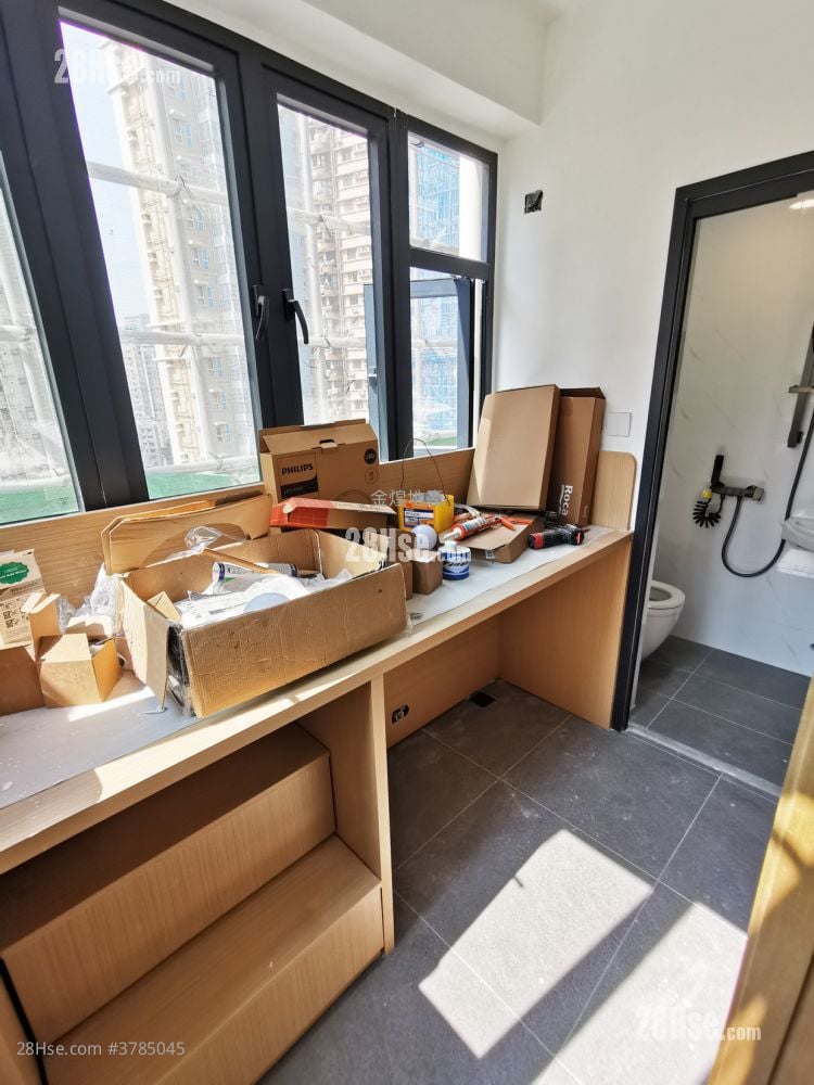 日月大厦 租盘 3 房 , 2 浴室