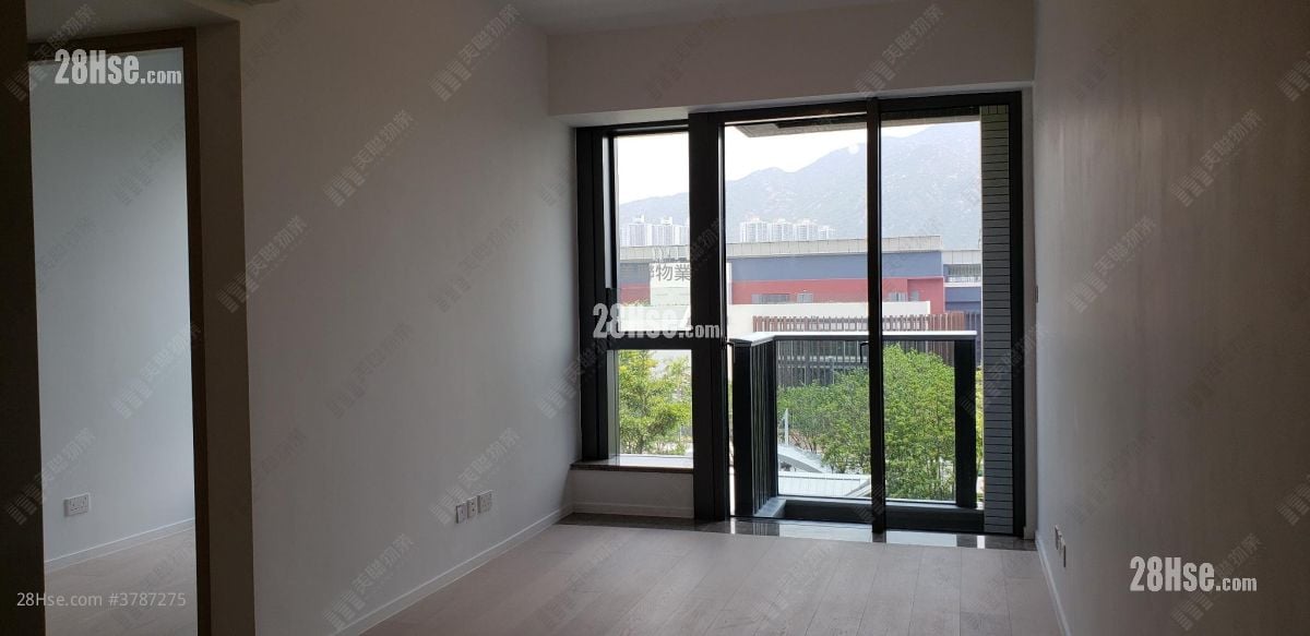 2Gerher Sell 2 Bedrooms 484 ft²