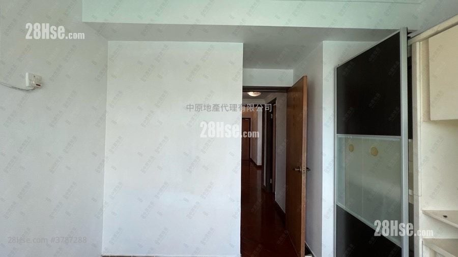 Grand Horizon Rental 2 Bedrooms , 1 Bathroom 509 ft²