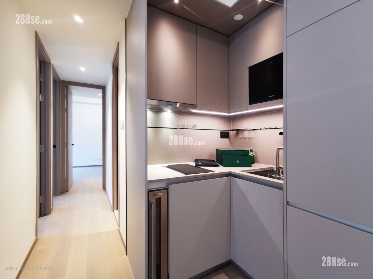 One Jardine's Lookout Rental 3 Bedrooms , 2 Bathrooms 538 ft²