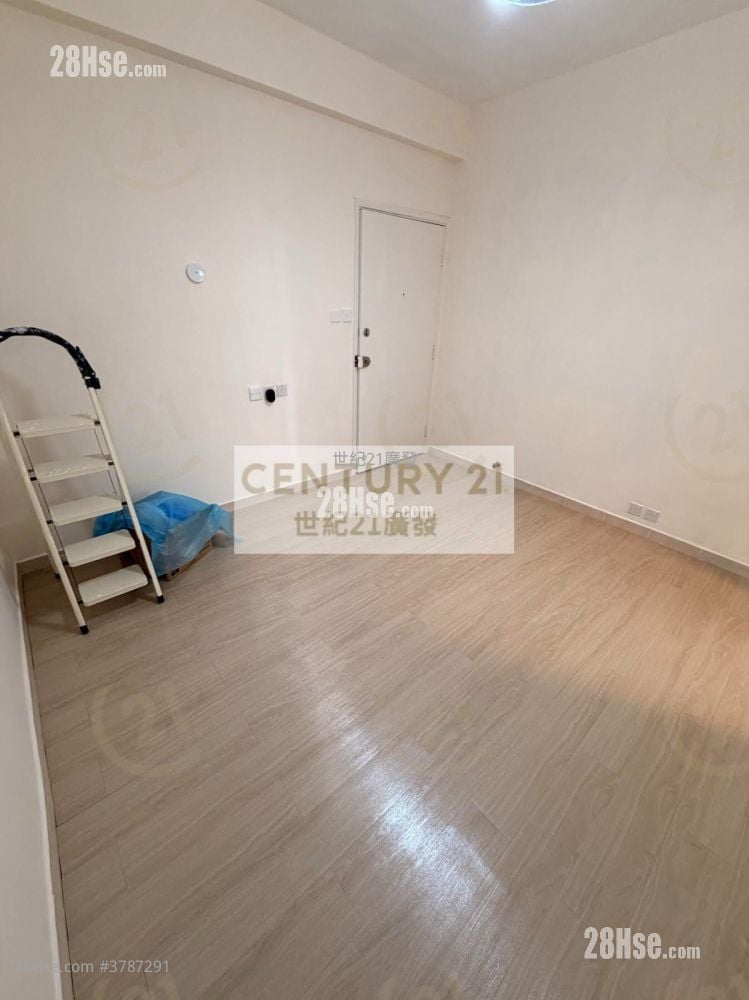 Winfield Building Rental Studio , 1 Bathroom 194 ft²