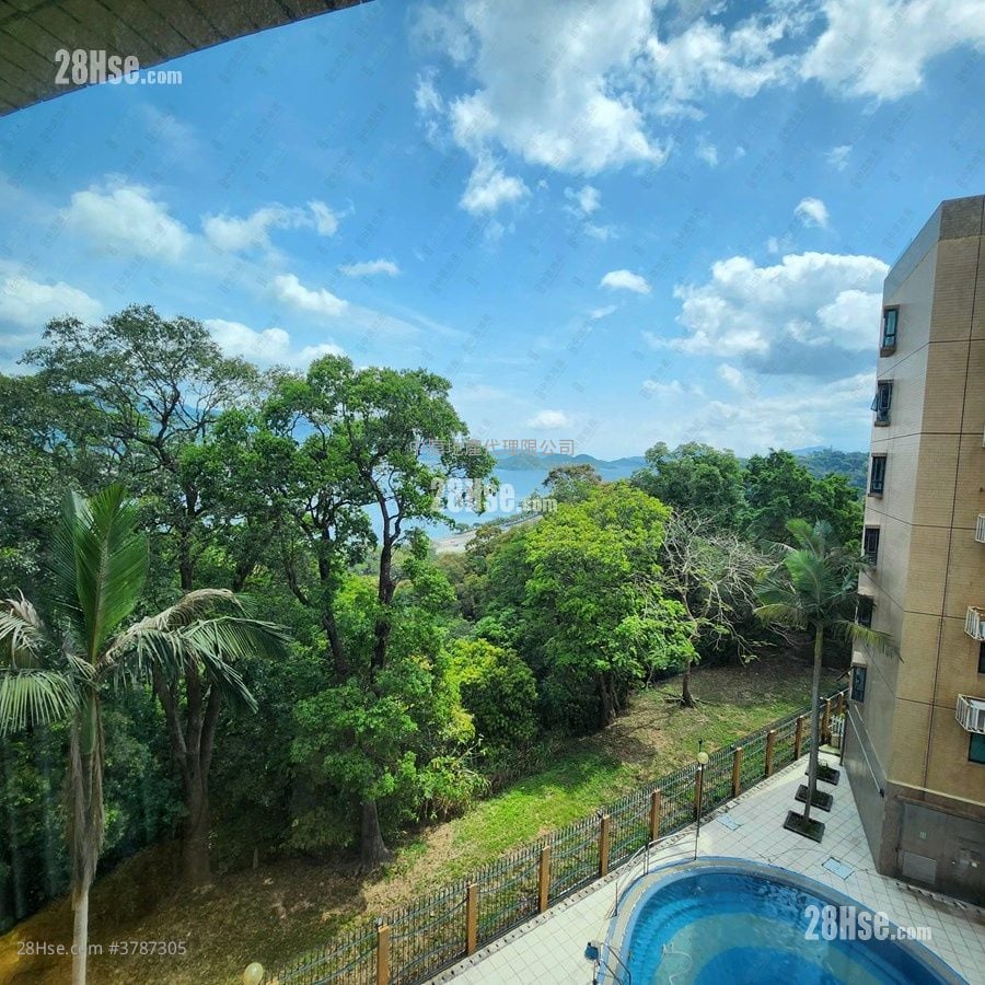 Tolo Ridge Sell 3 Bedrooms , 2 Bathrooms 1,223 ft²