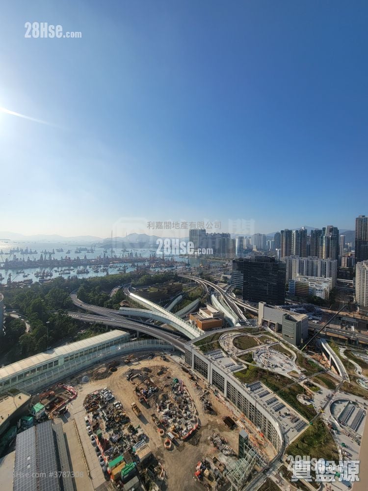 The Harbourside Sell 2 Bedrooms , 2 Bathrooms 755 ft²