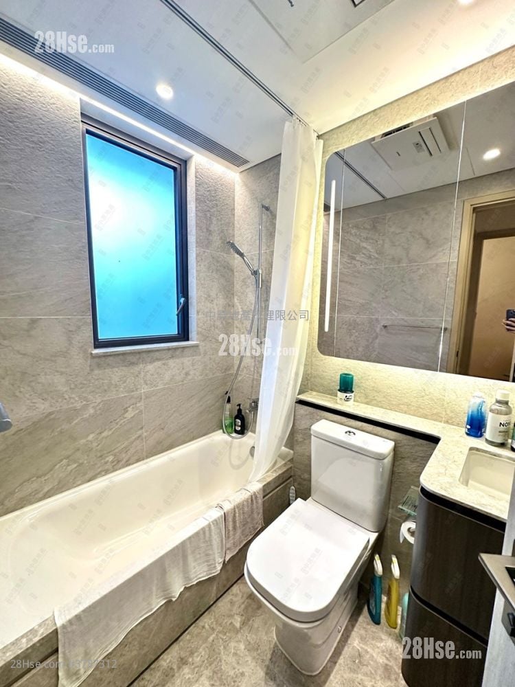 The Arles Sell 2 Bedrooms 512 ft²