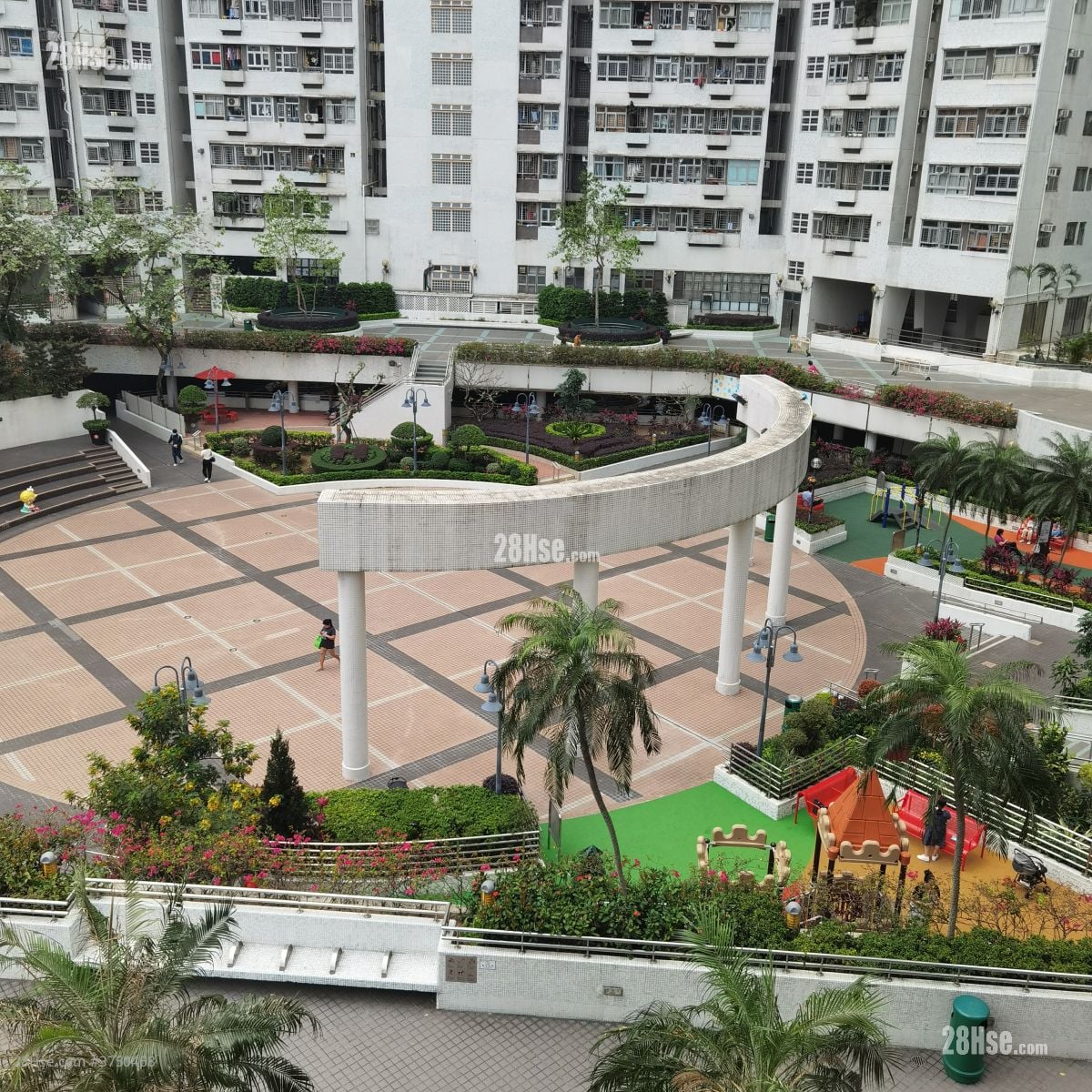 骏发花园 租盘 2 房 , 1 浴室 478 平方尺