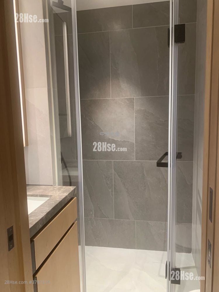 千望 售盘 开放式间隔 , 1 浴室 172 平方尺