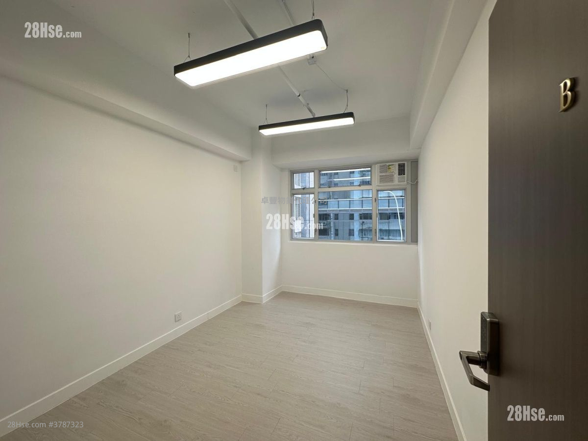 香港工业中心 租盘 119 平方尺