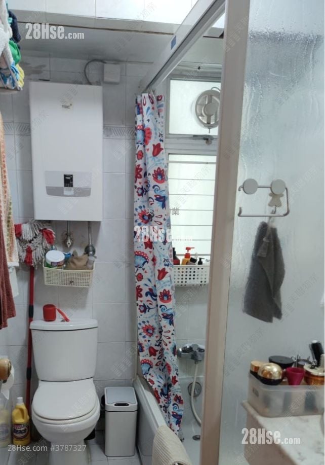 丽港城 售盘 2 房 526 平方尺