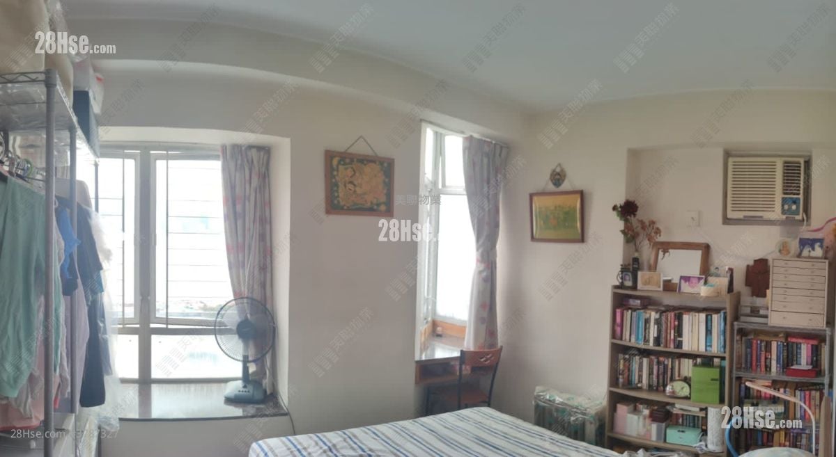 丽港城 售盘 2 房 526 平方尺