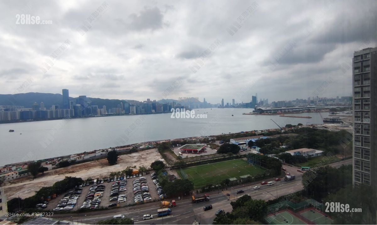 丽港城 售盘 2 房 526 平方尺