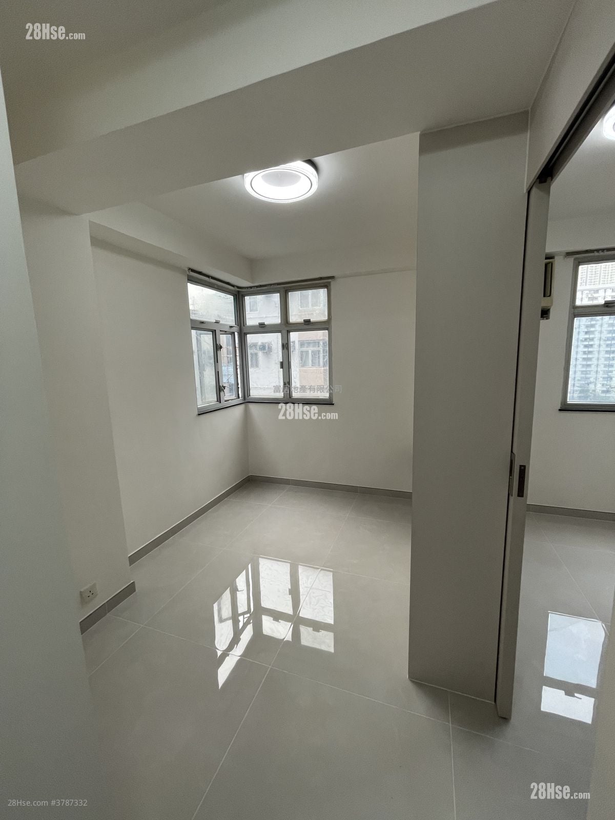 美宁中心 售盘 1 房 , 1 浴室 226 平方尺