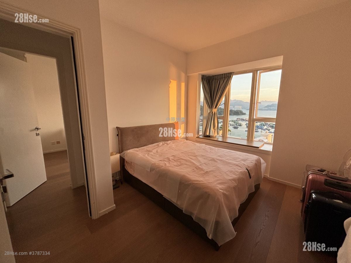 比华利山别墅 售盘 5+ 房 , 3 浴室 2,072 平方尺