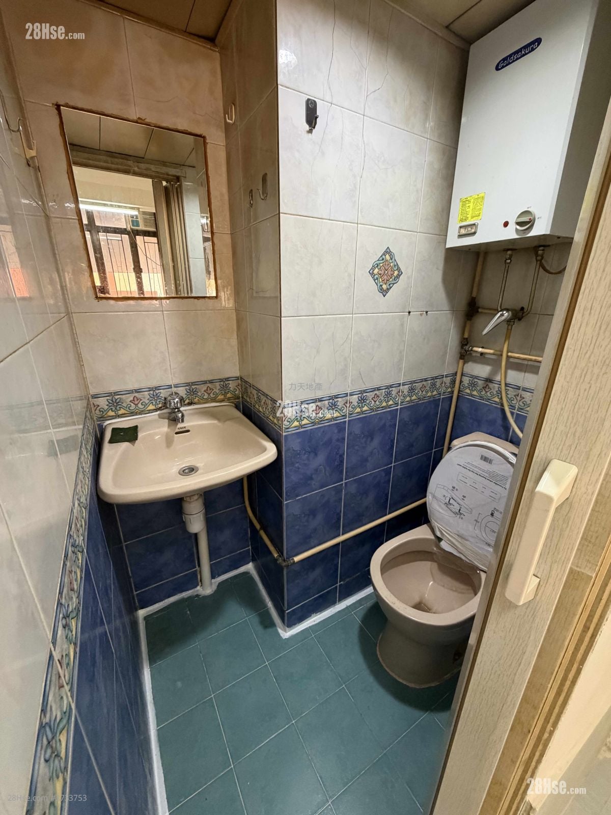 Chat Ma Mansion Rental Studio , 1 Bathroom 170 ft²