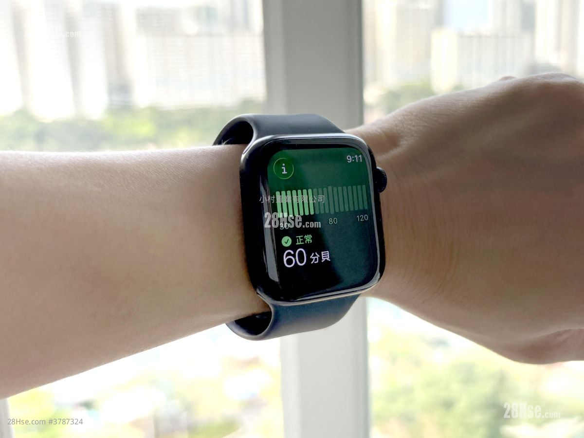 other: Aberdeen Centre Sell 2 Bedrooms , 2 Bathrooms 662 ft²