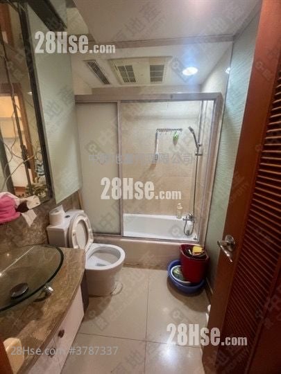 Chelsea Court Rental 464 ft²