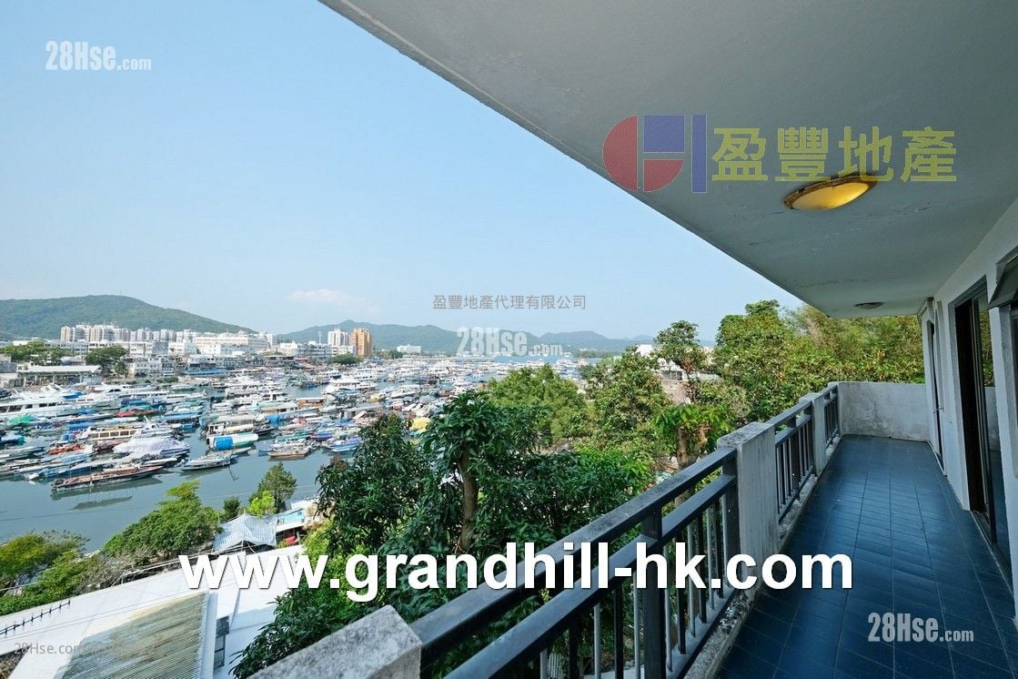 村屋 售盘 2 房 , 1 浴室