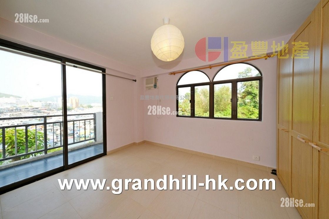 村屋 售盘 2 房 , 1 浴室