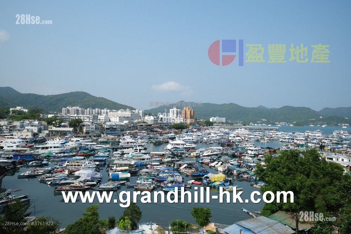 村屋 售盘 2 房 , 1 浴室