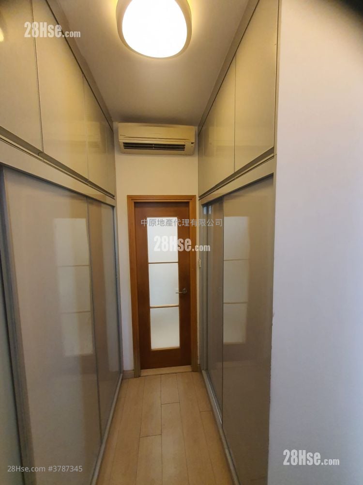 Seasons Villas Sell 3 Bedrooms 933 ft²