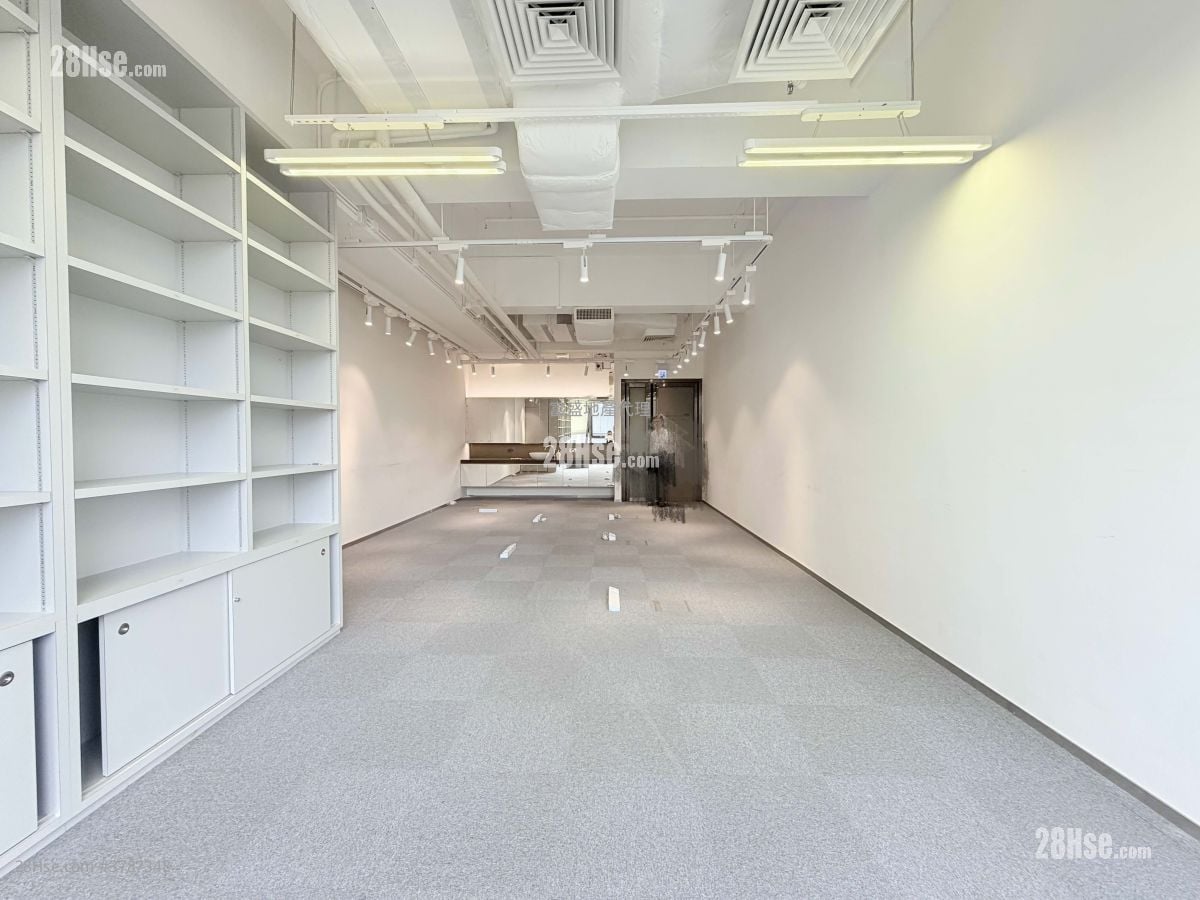 Global Gateway Tower Rental 639 ft²