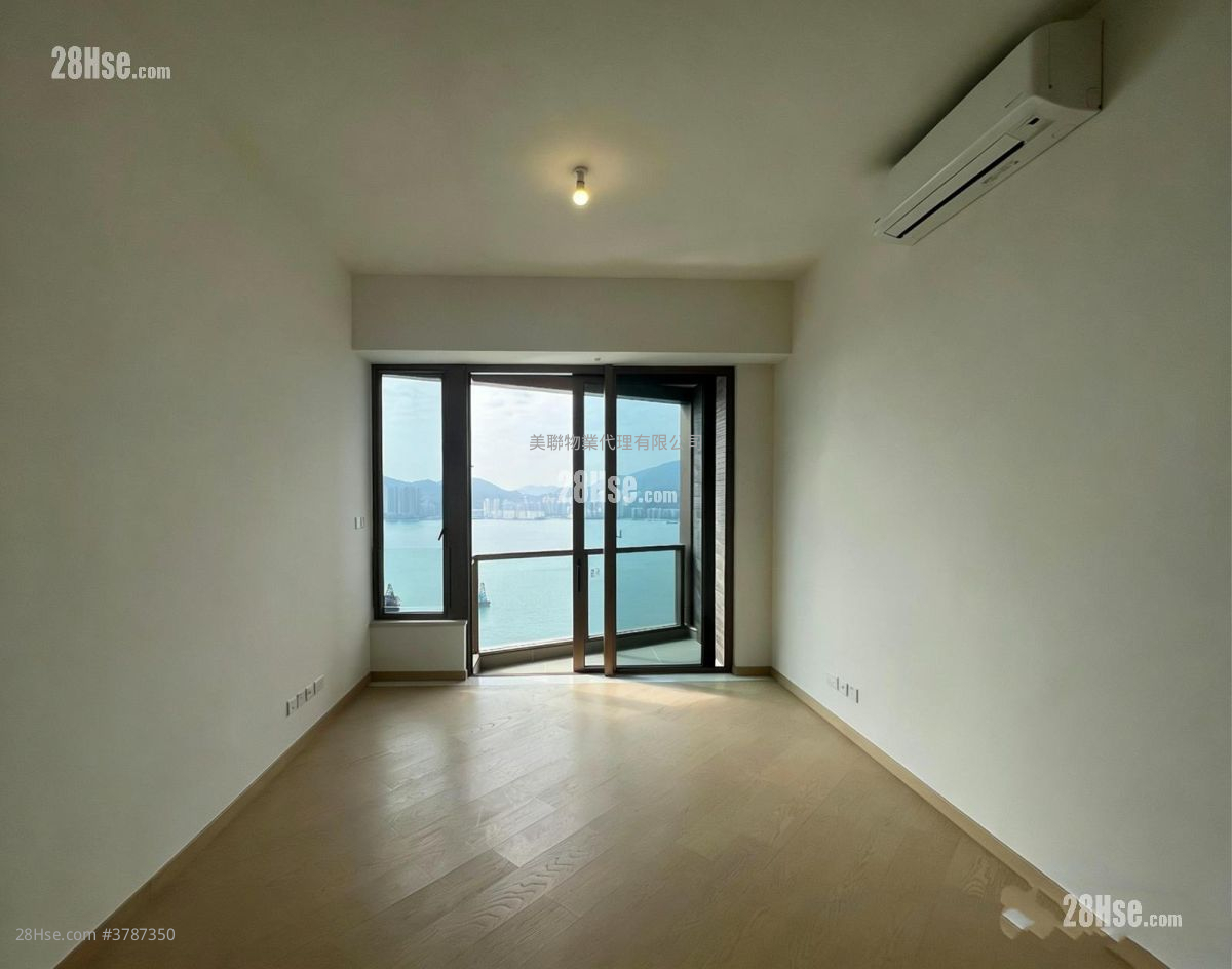 LP10 售盘 4 房 , 3 浴室 1,204 平方尺