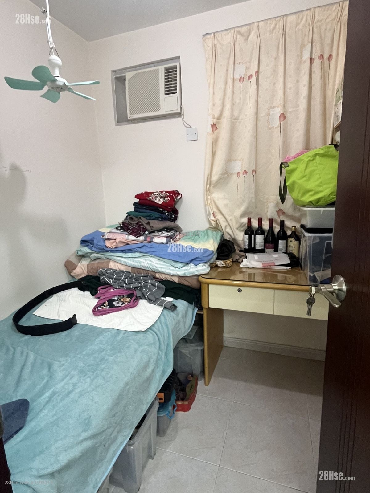 村屋 售盘 700 平方尺