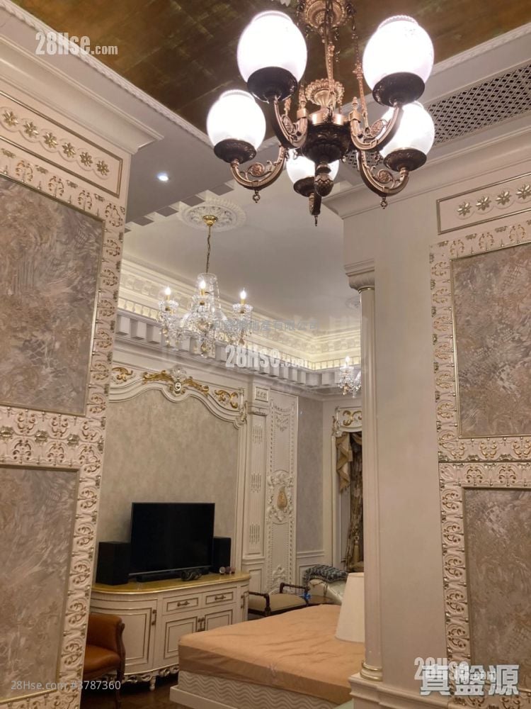 One Mayfair Sell 3 Bedrooms , 3 Bathrooms 2,155 ft²