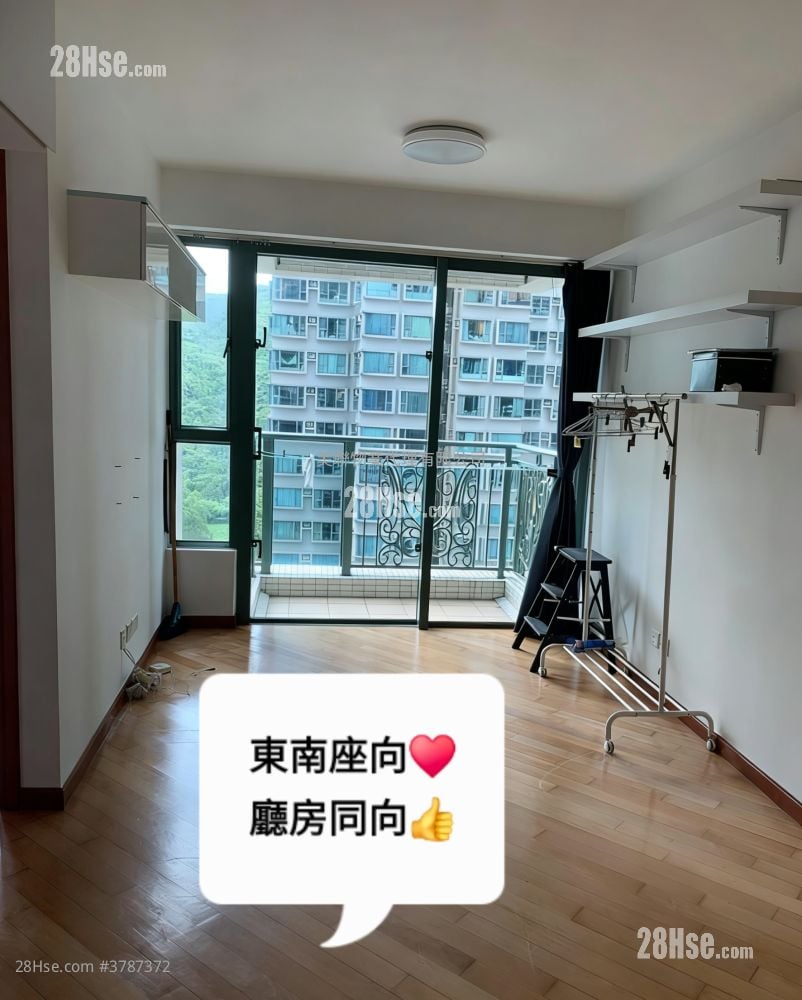 Residence Oasis Sell 2 Bedrooms 488 ft²