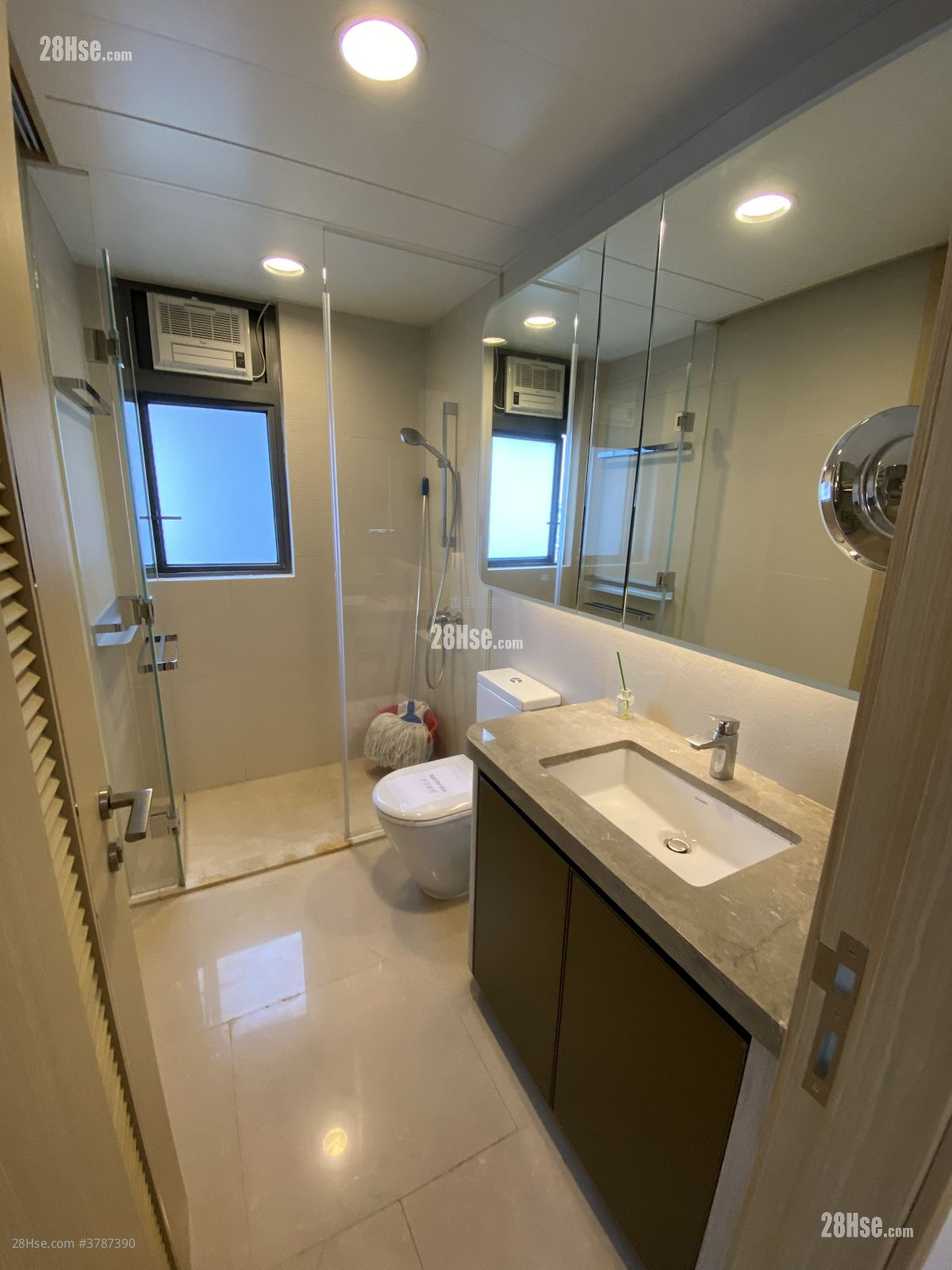 Alto Residences Sell 1 Bedroom , 1 Bathroom 390 ft²