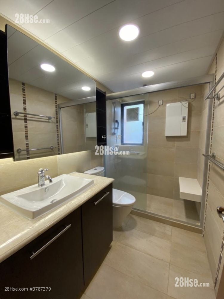 Havsun Garden Sell 3 Bedrooms , 2 Bathrooms 1,131 ft²