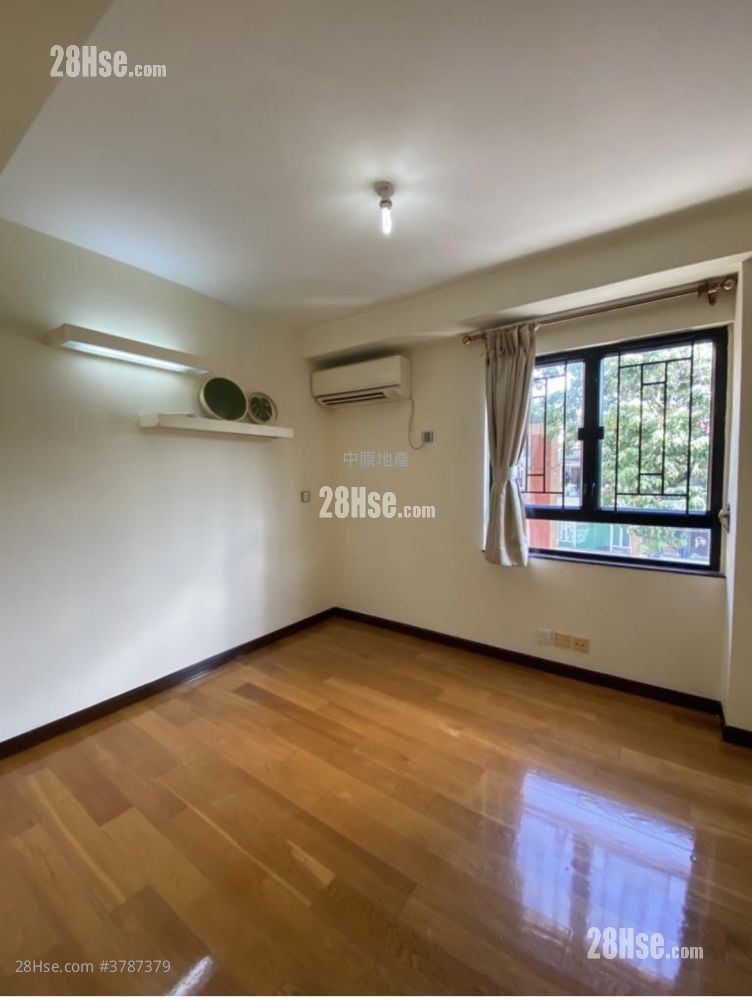 Havsun Garden Sell 3 Bedrooms , 2 Bathrooms 1,131 ft²