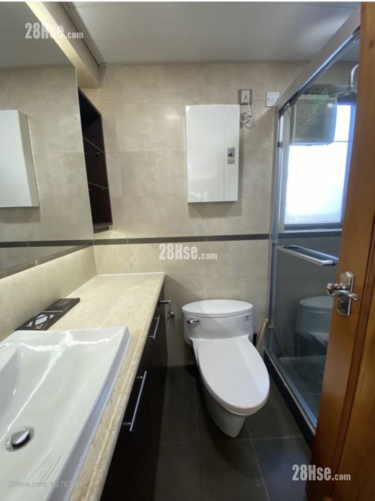 Havsun Garden Sell 3 Bedrooms , 2 Bathrooms 1,131 ft²